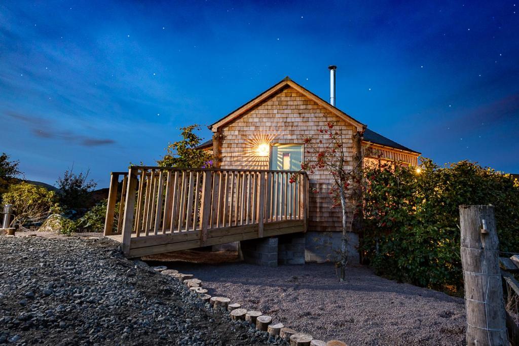 Dalnoid Cottages & Treehouses Nr Glenshee ภายนอก รูปภาพ