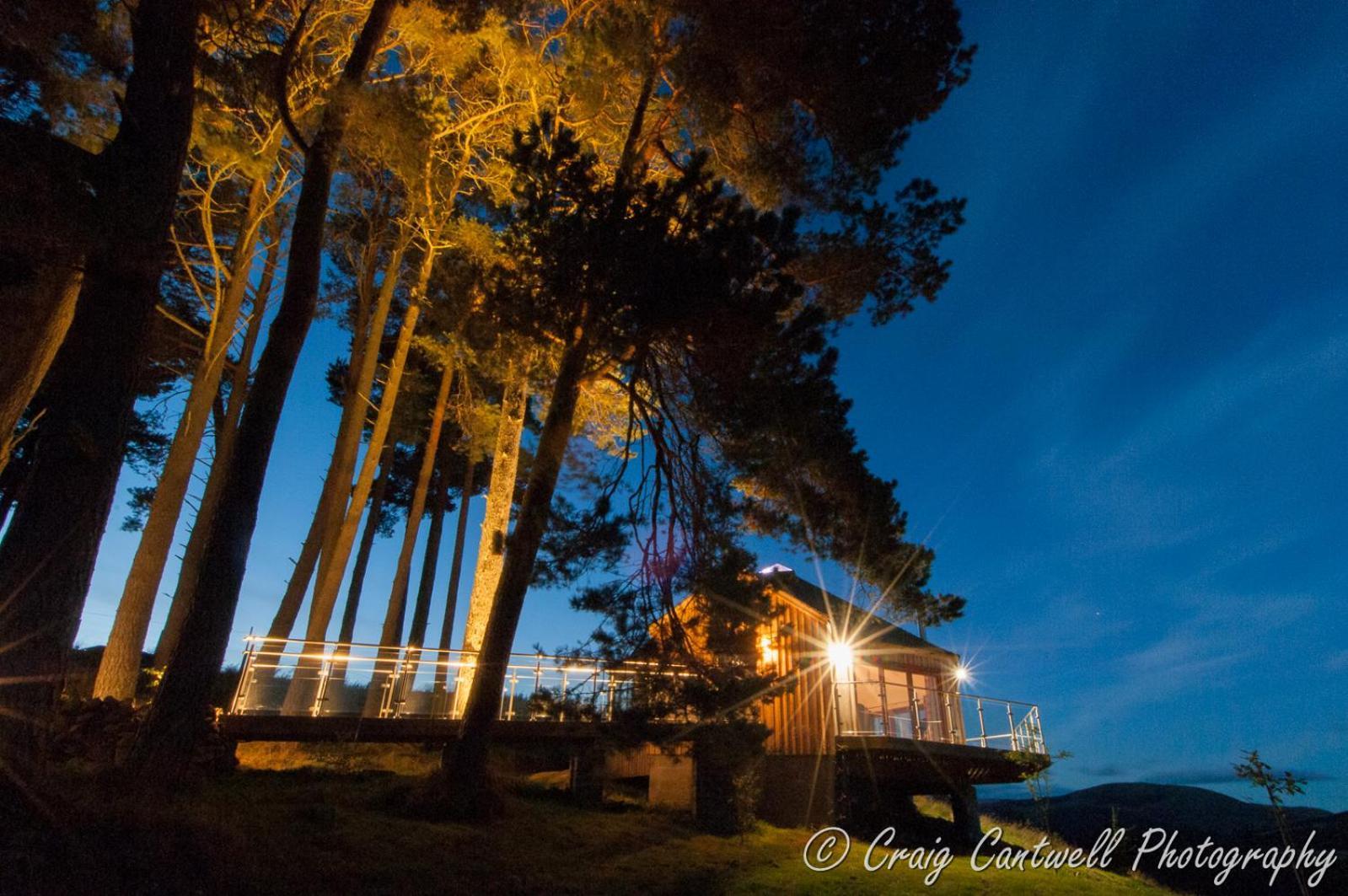 Dalnoid Cottages & Treehouses Nr Glenshee ภายนอก รูปภาพ
